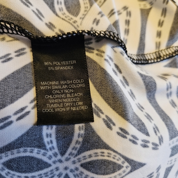 White House Black Market Dress - Picture 6 of 6